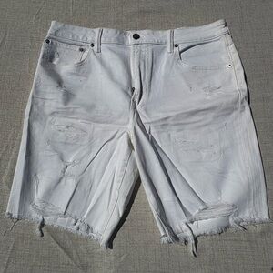 American Eagle Outfitters Men’s White Distressed Flex Denim Shorts | Size 38